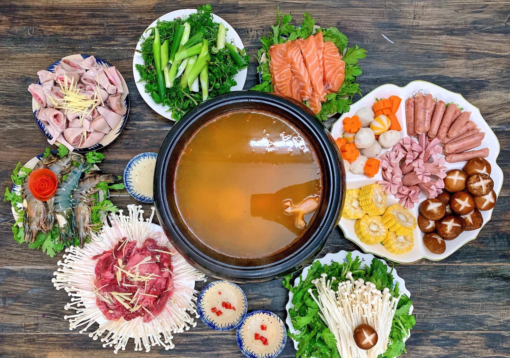 Dan mang chia se anh bua com nha trong mua dich viem phoi cap hinh anh