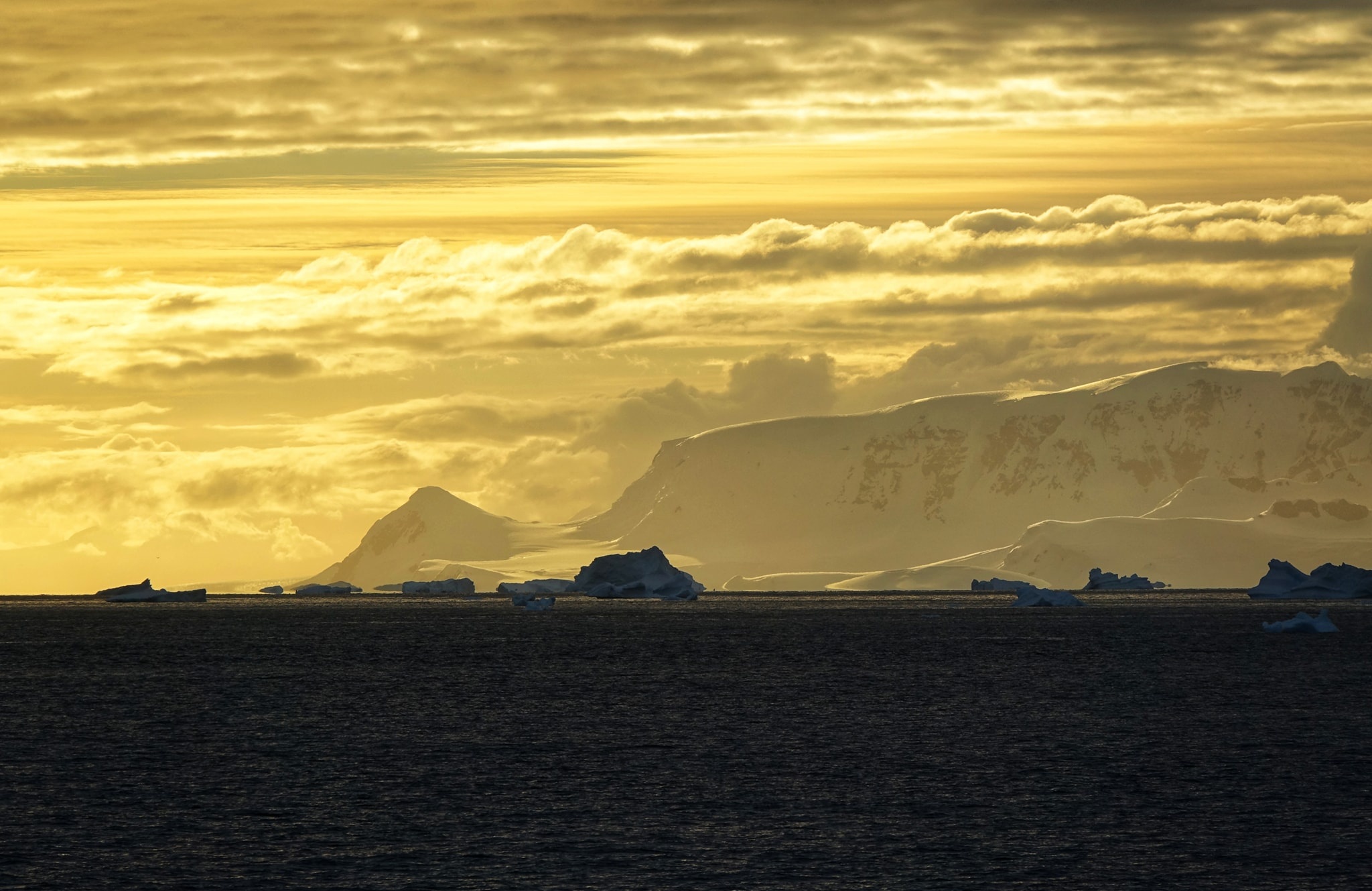 luc dia thu 7 anh 13