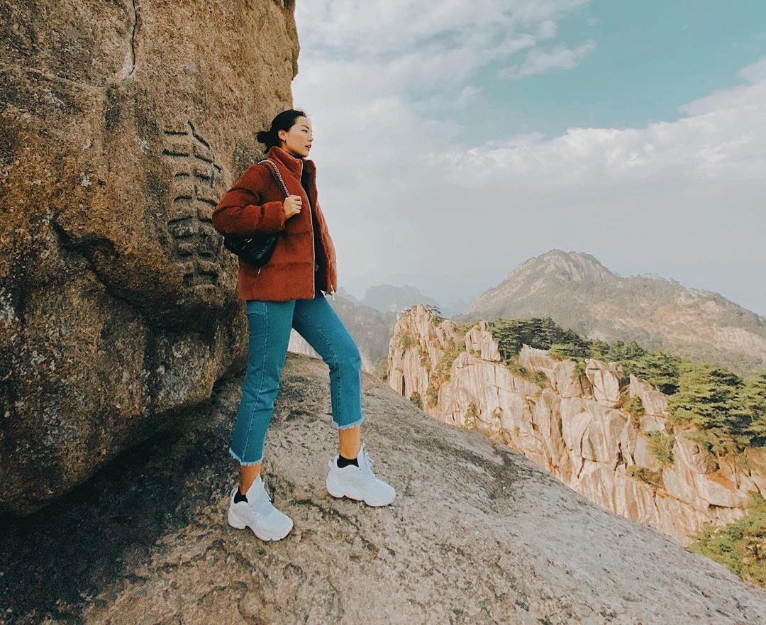 phu nu du lich anh 2