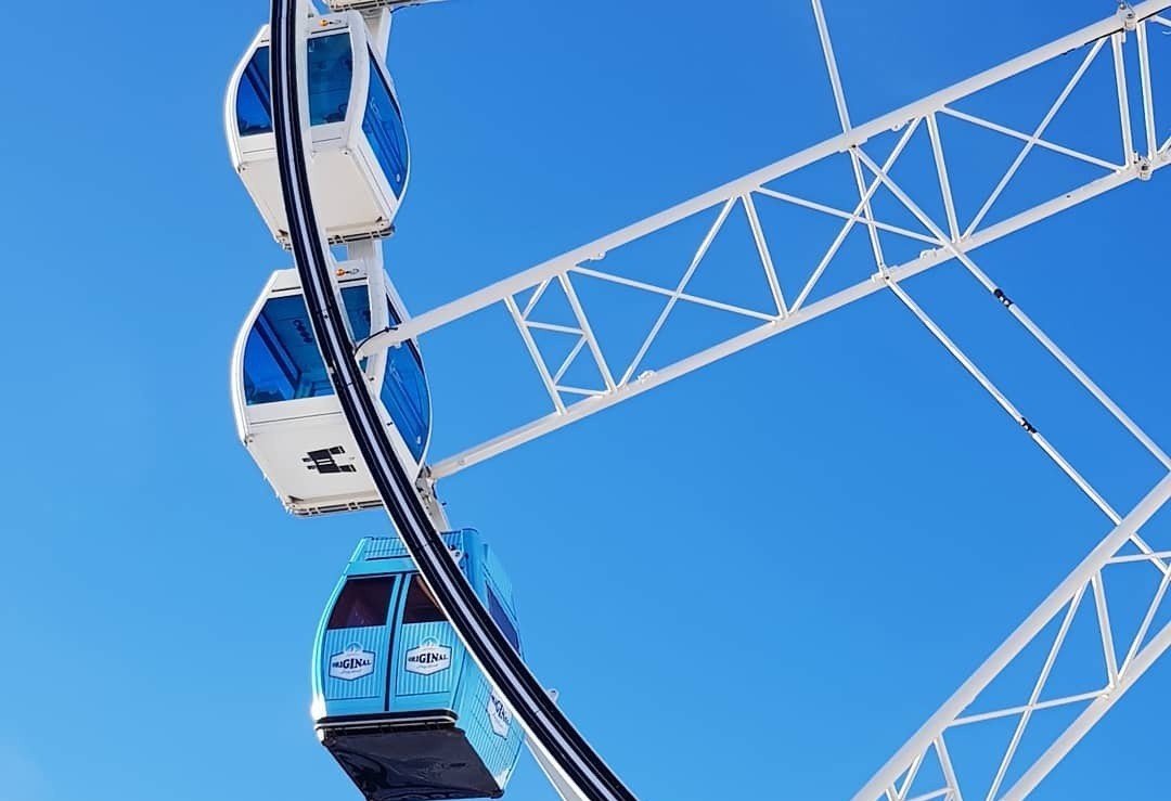 Phong xong hoi sauna du quay lo lung ngoai troi hinh anh