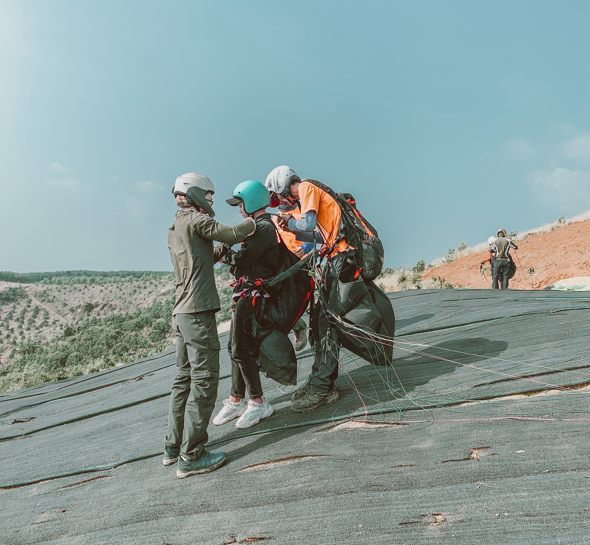 bay du luon o Da Teh anh 3