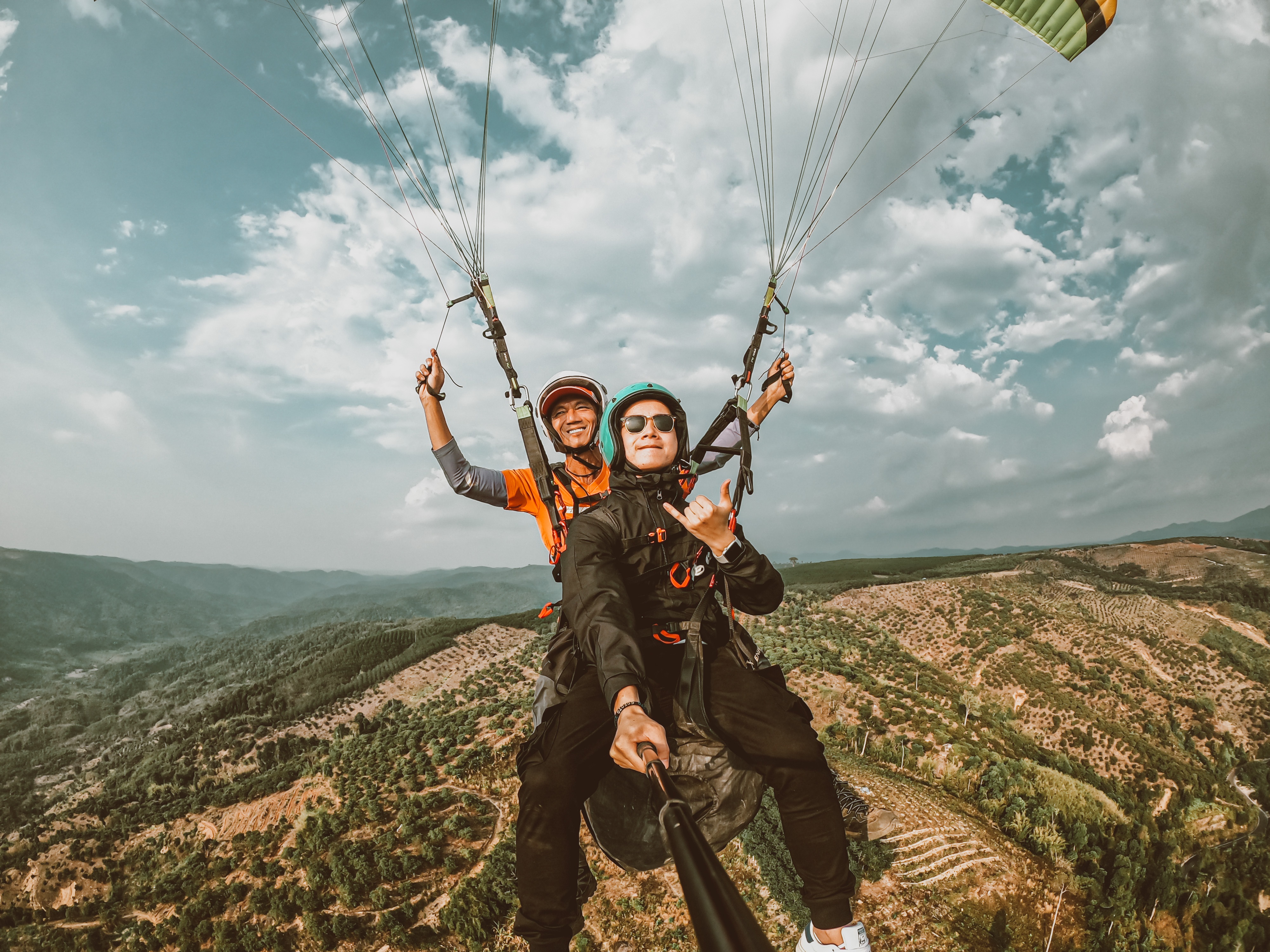 bay du luon o Da Teh anh 1