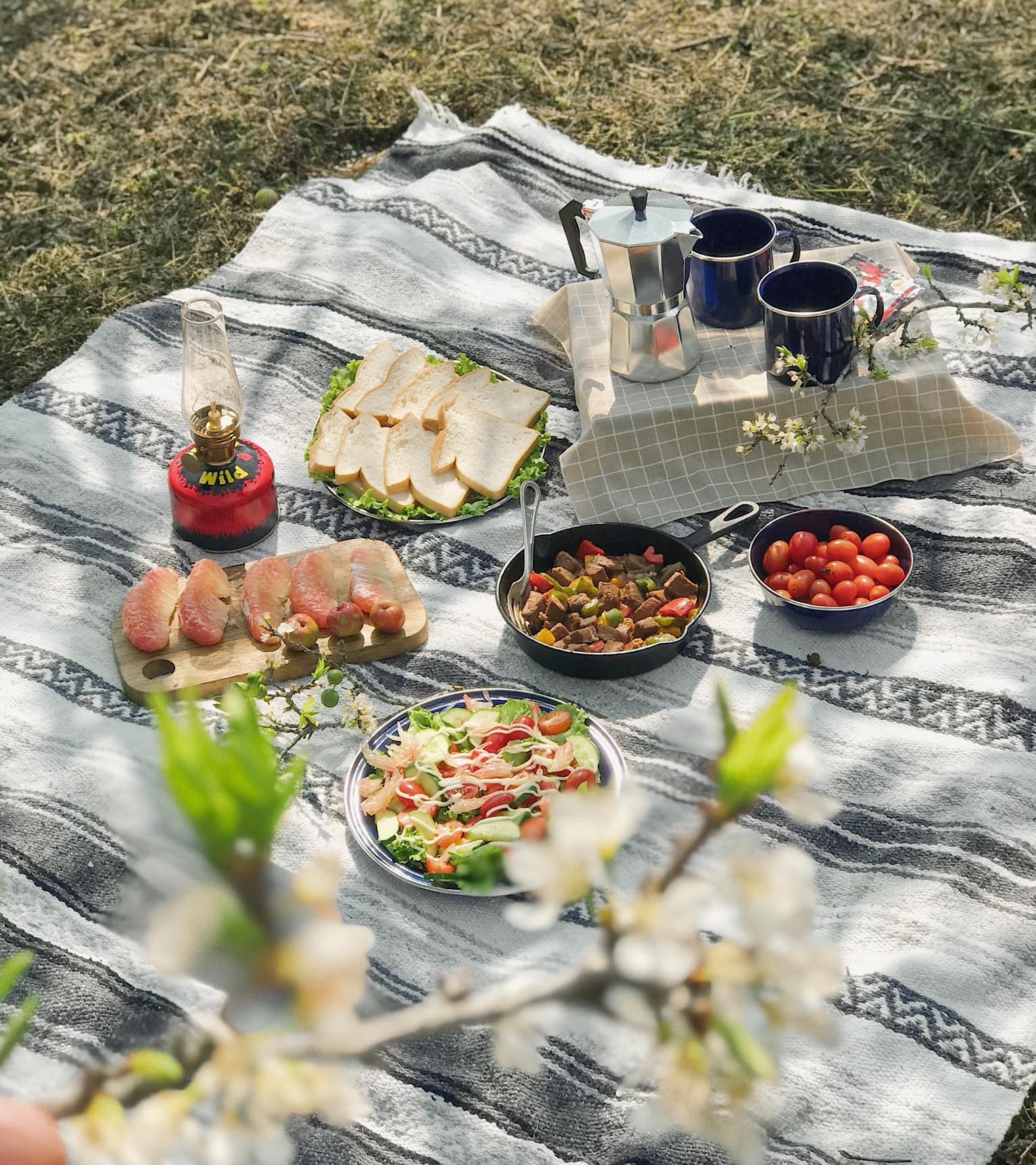 nau an ngoai troi anh 7