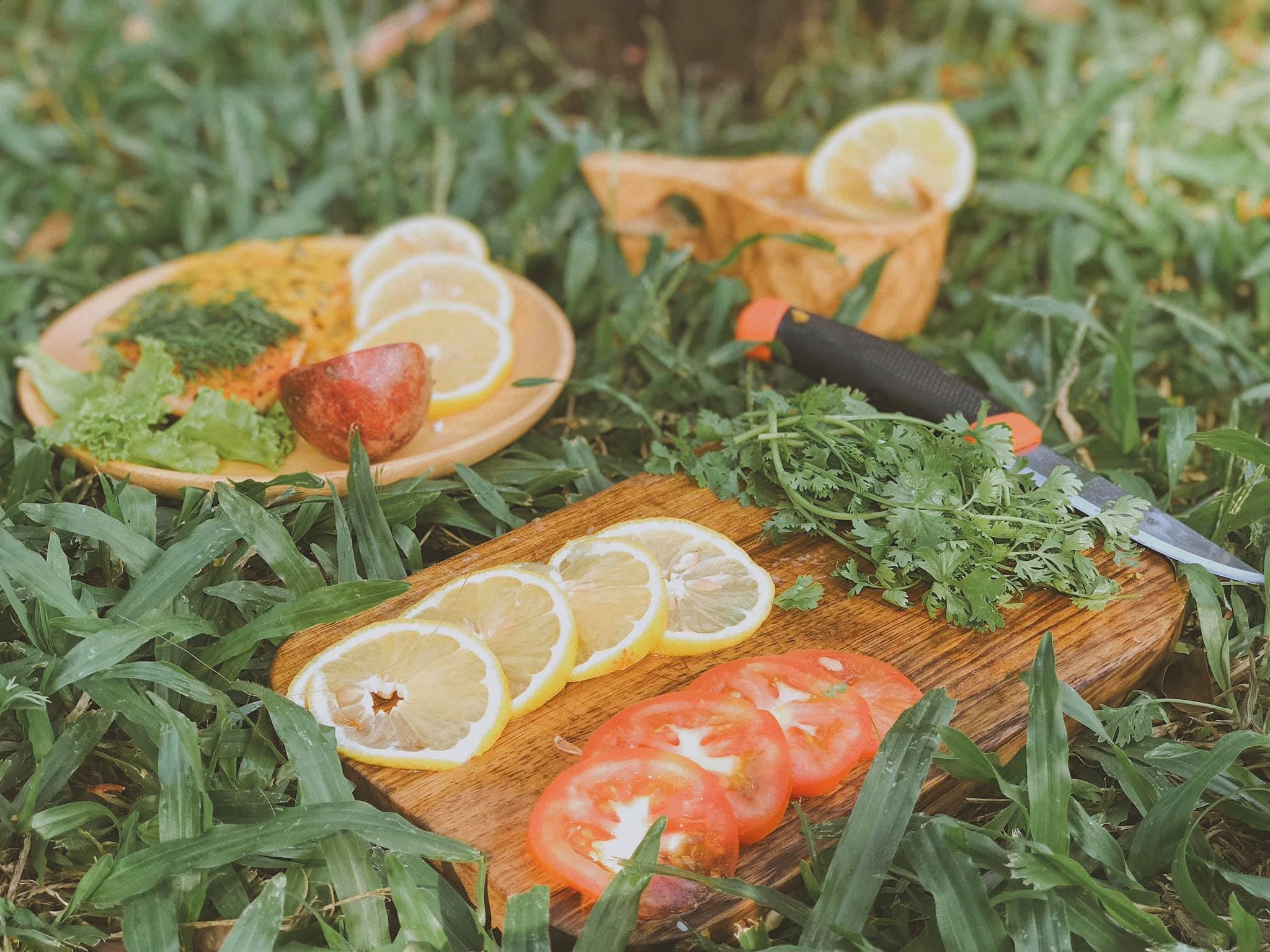 nau an ngoai troi anh 5