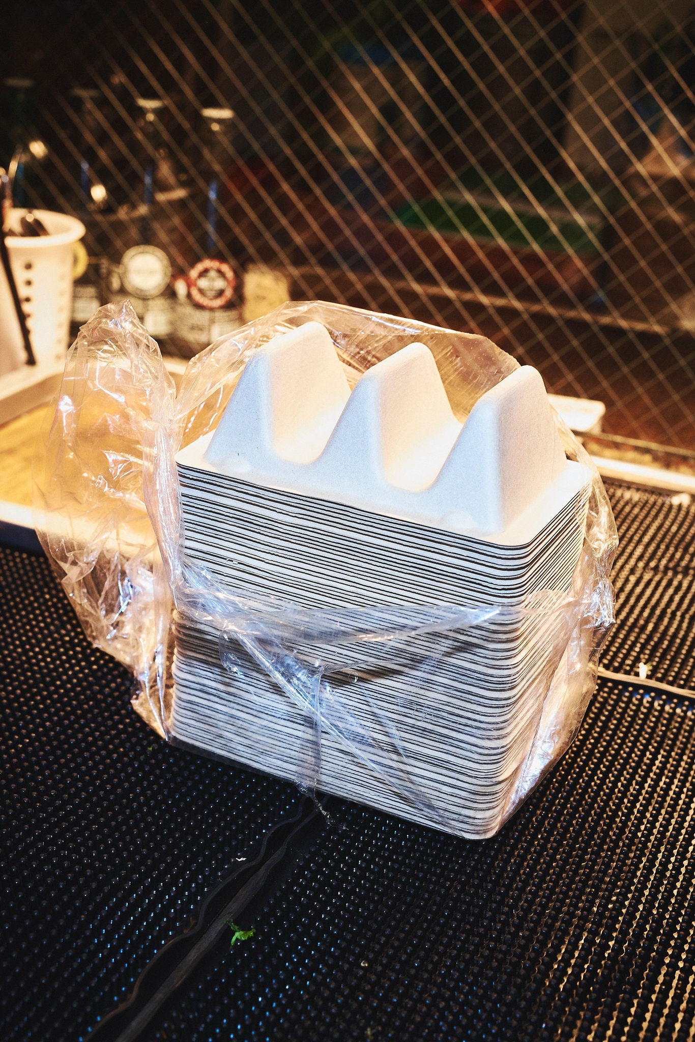 nhà hàng ở Mỹ giữa dịch Covid-19 ảnh 4 nha hang o My giua dich Covid-19 anh 4