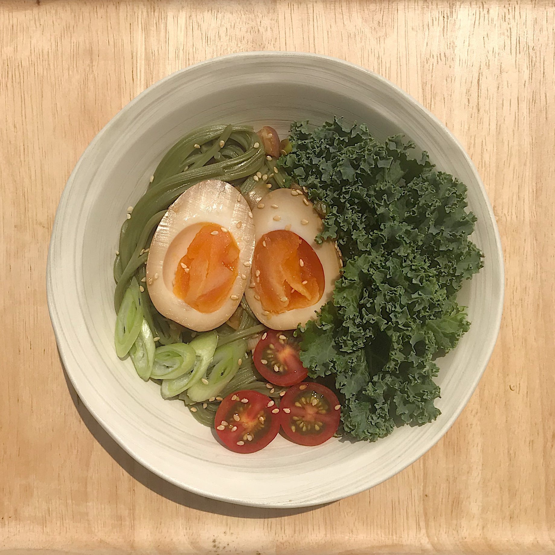 bua com cho nguoi o mot minh anh 1