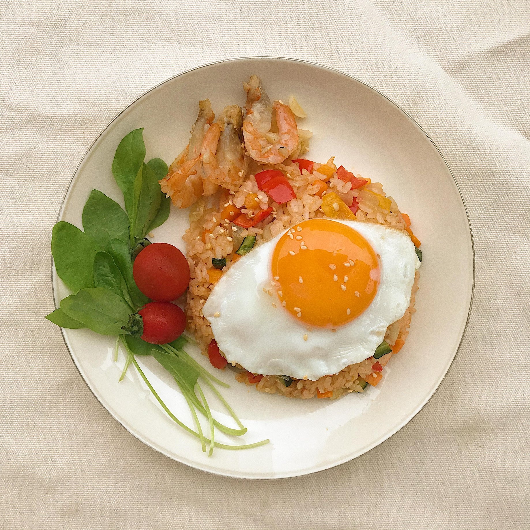 bua com cho nguoi o mot minh anh 3