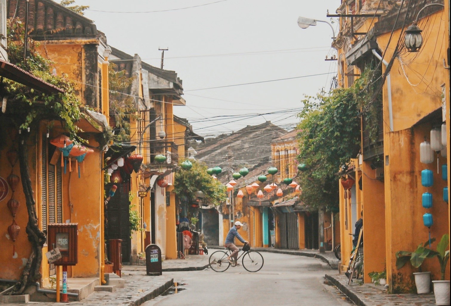 Nhung khoanh khac binh yen dung nghia o Da Nang, Hoi An hinh anh