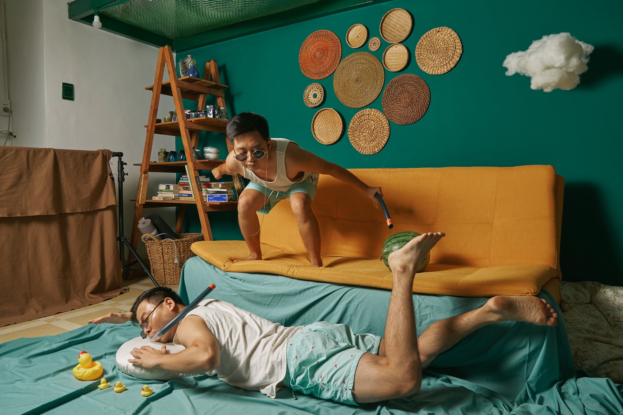 Blogger Viet ngoi nha van du lich khap the gioi hinh anh