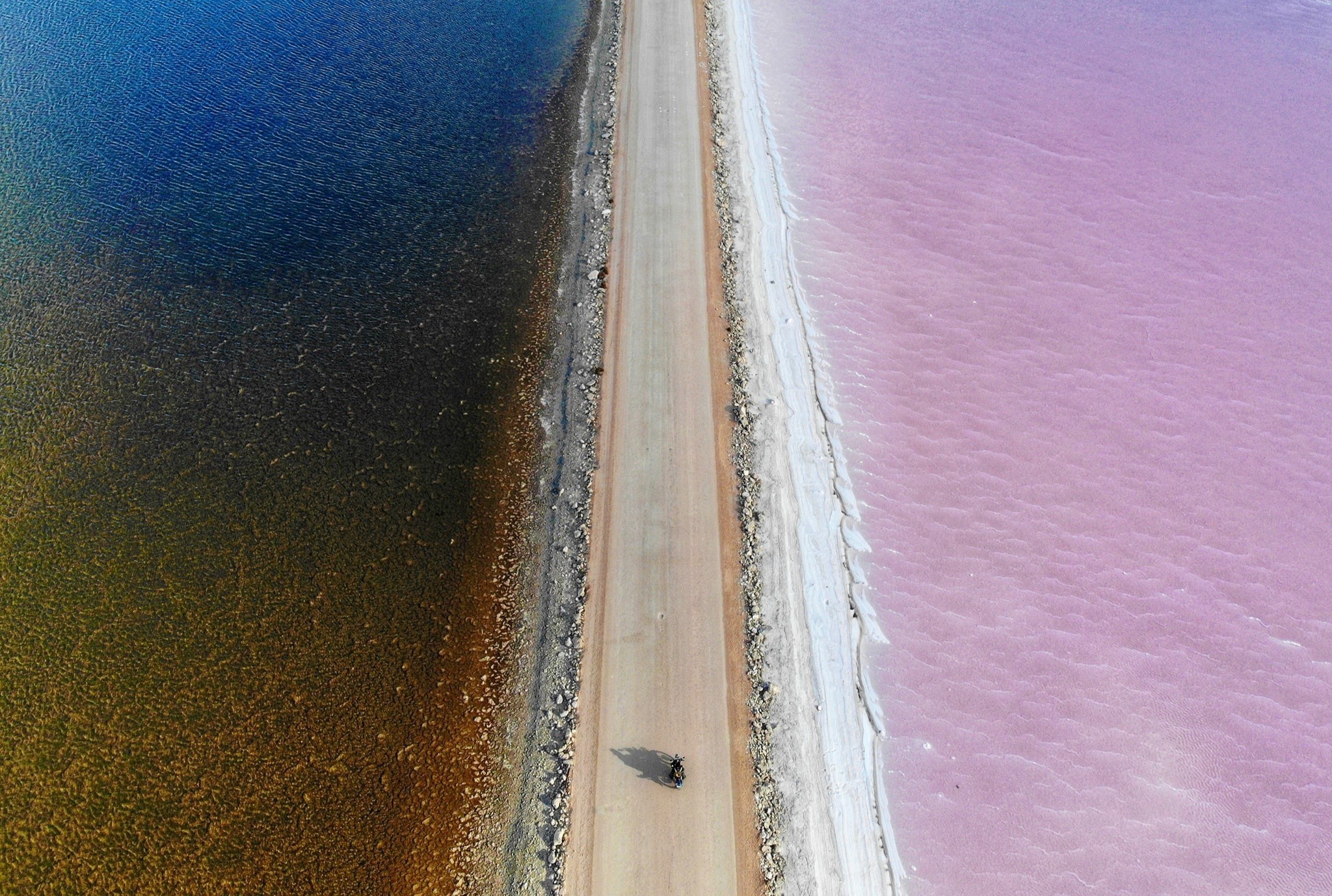 Hanh trinh bang qua Australia bang xe may cua phuot thu Viet hinh anh