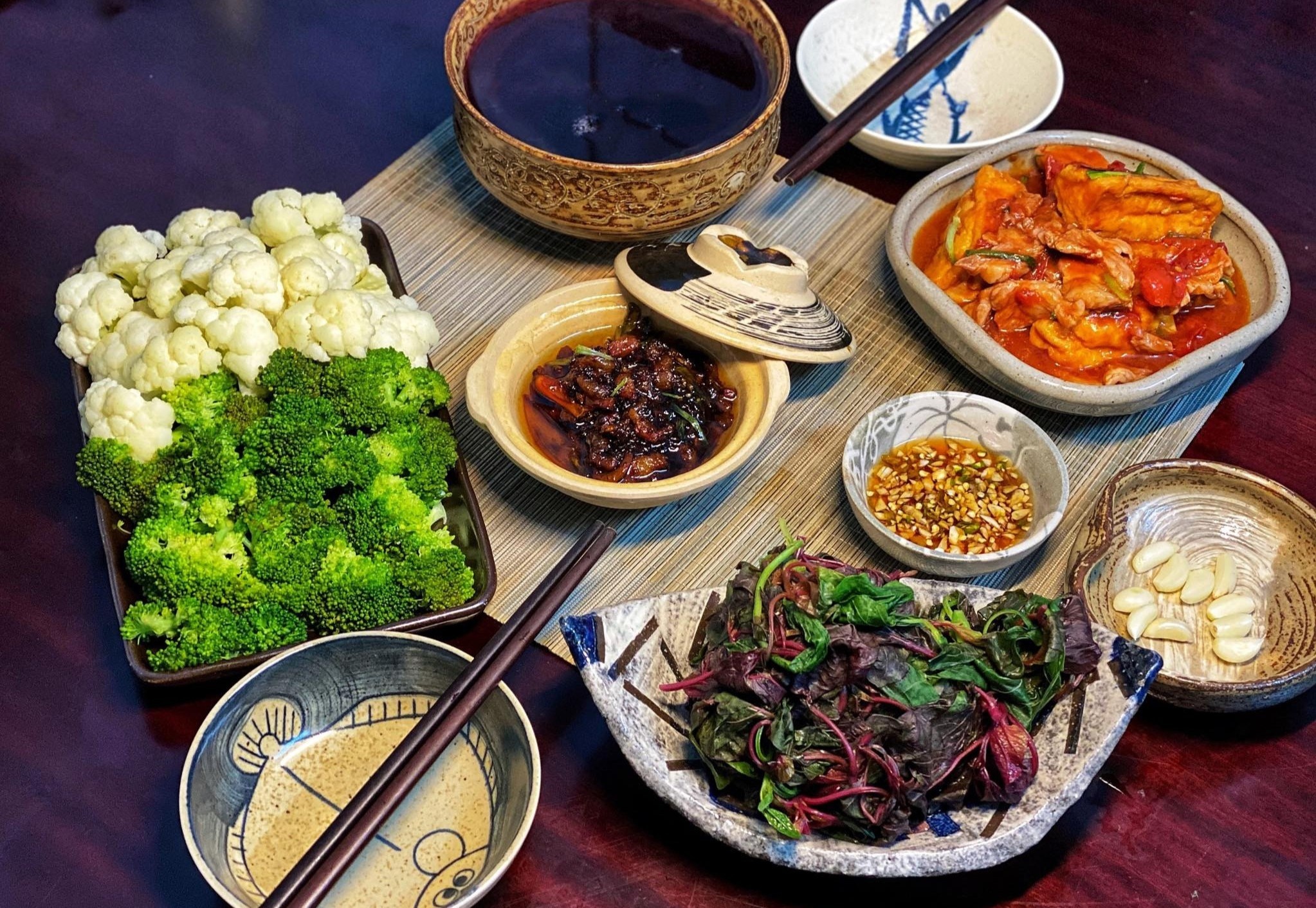 Goi y bua com gia dinh don gian trong ky nghi le hinh anh