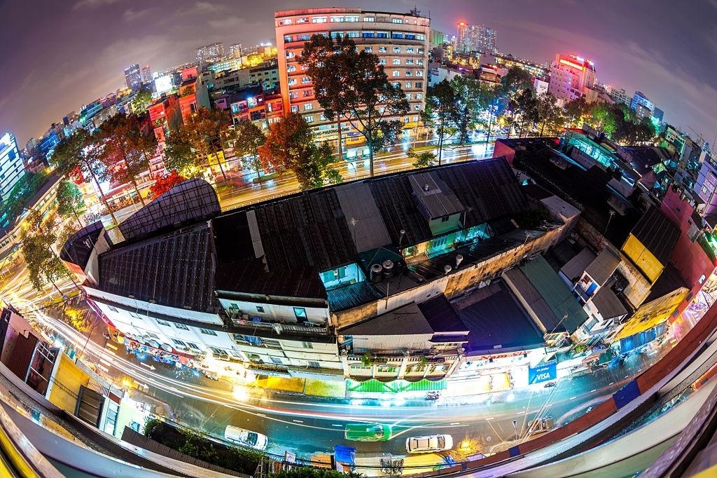 TP.HCM ve dem nhin tu tren cao nhu buc tranh anh sang hinh anh