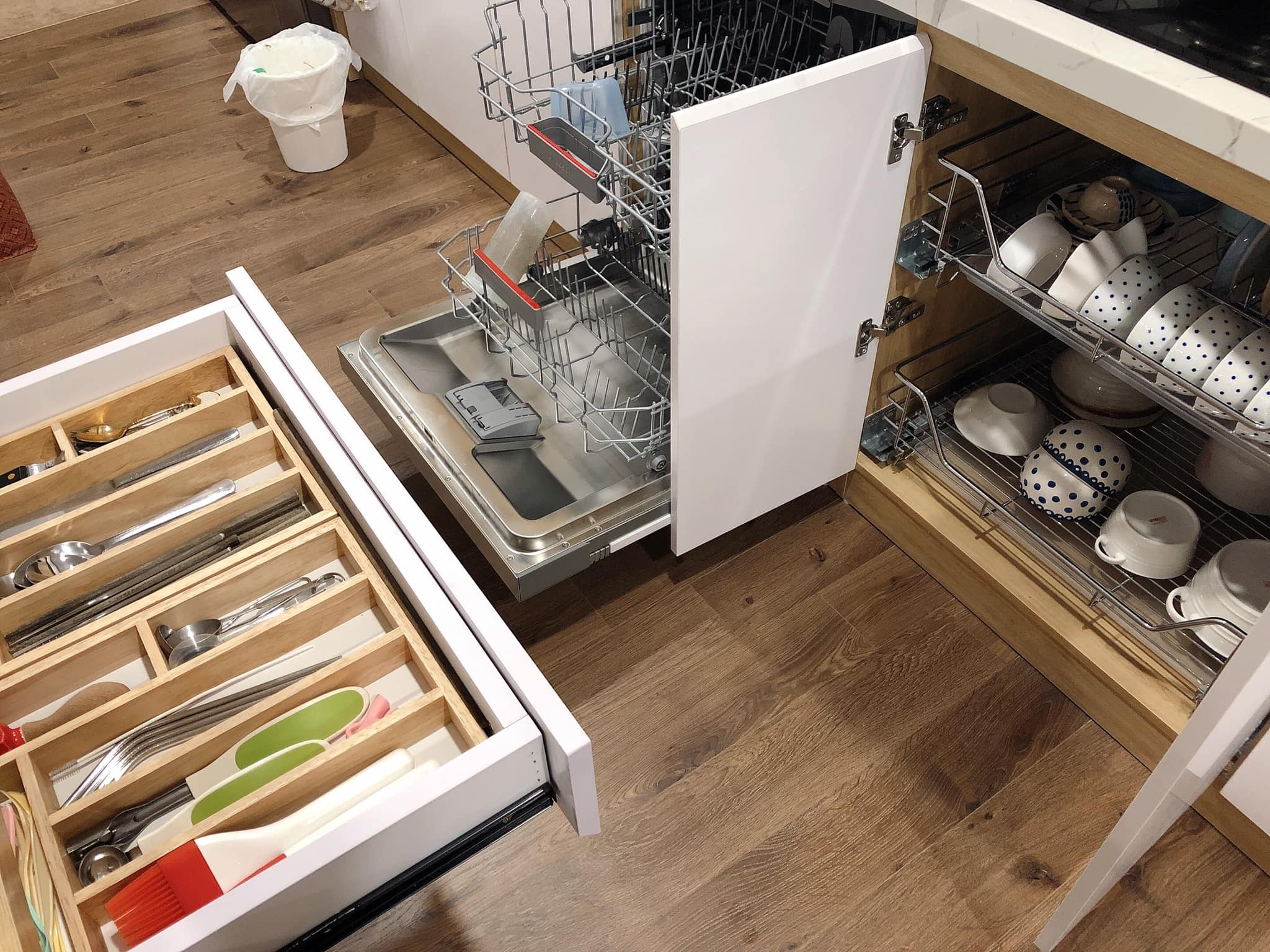 nha bep hien dai anh 5