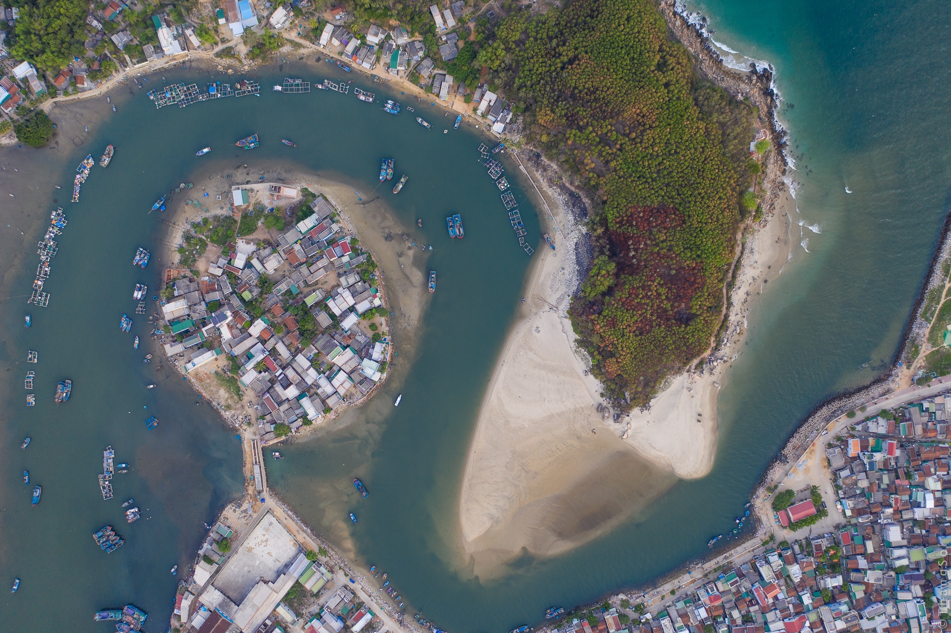 Việt Nam nhìn từ trên cao ảnh 9 Viet Nam nhin tu tren cao anh 9