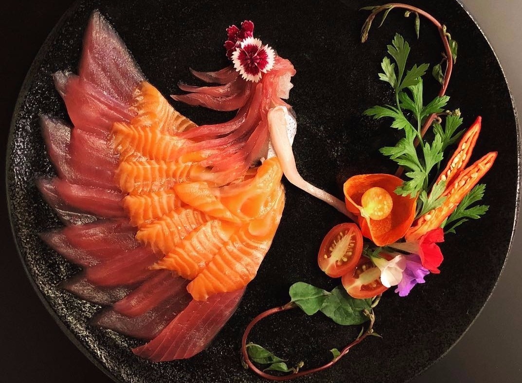 Xep sashimi thanh hinh thieu nu hinh anh