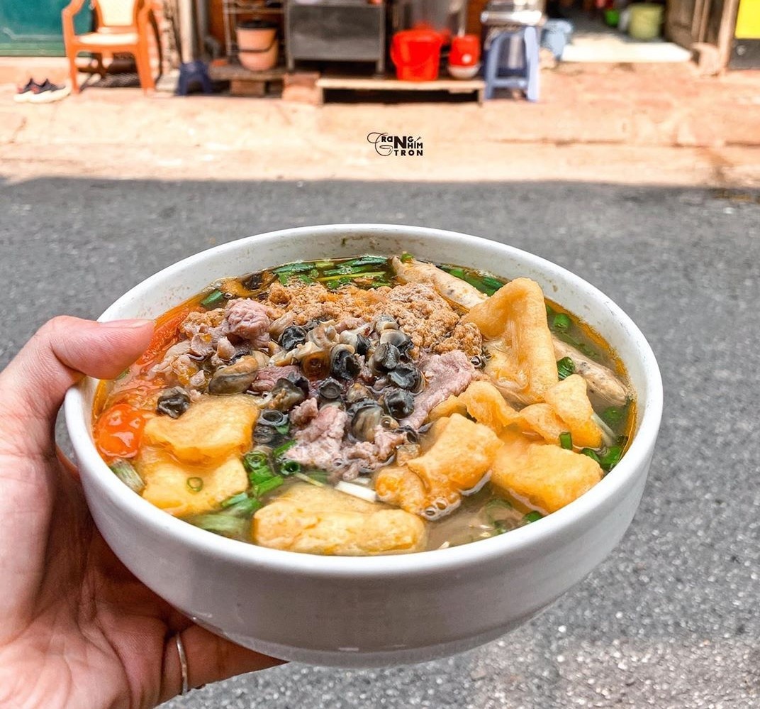 Cao lau, bun rieu vao top mon ngon nhat chau A hinh anh