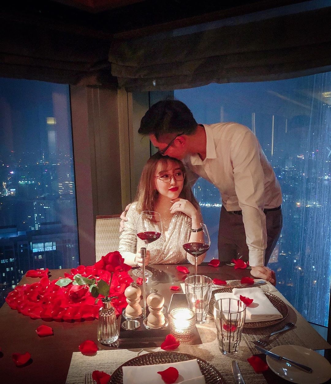 nhà hàng sang trọng Hà Nội  ảnh 1 nha hang sang trong Ha Noi anh 1