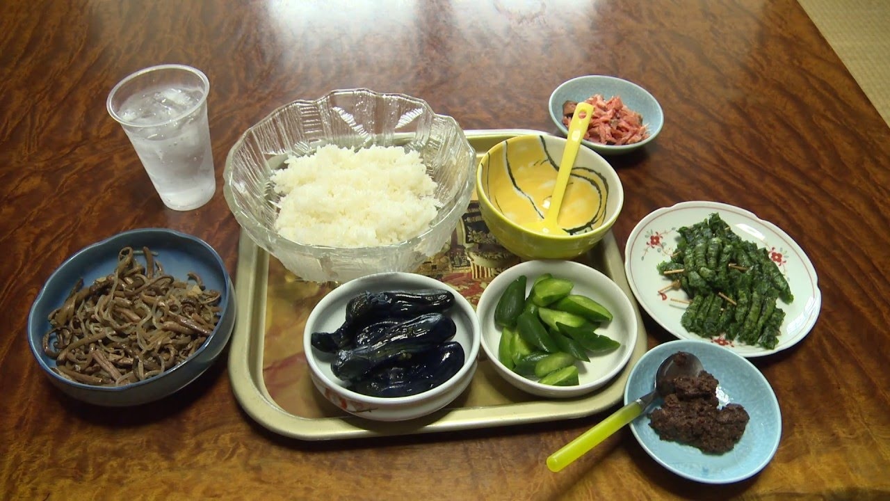 com chan nuoc lanh anh 3