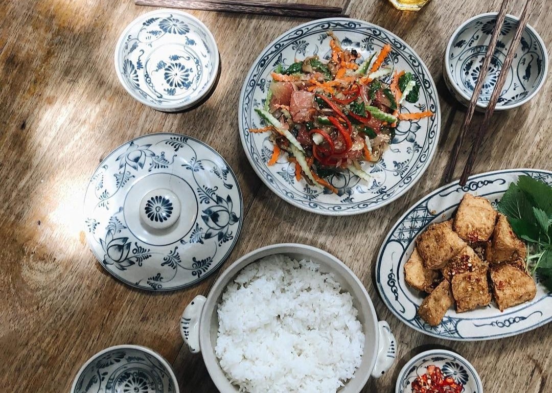 Nha hang chay cho bua toi dau nam moi hinh anh