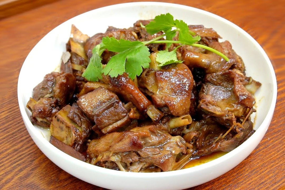 Ky thuat lam vit hap chao chuan nha hang hinh anh