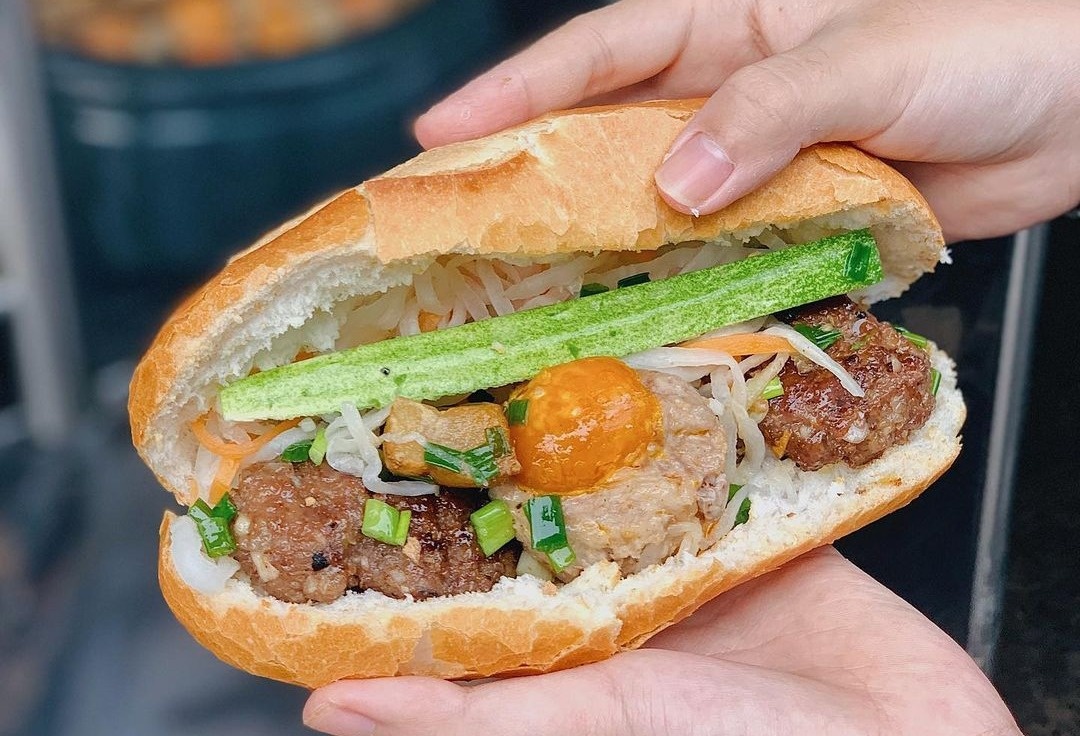 Tiem banh mi hut khach o TP.HCM hinh anh
