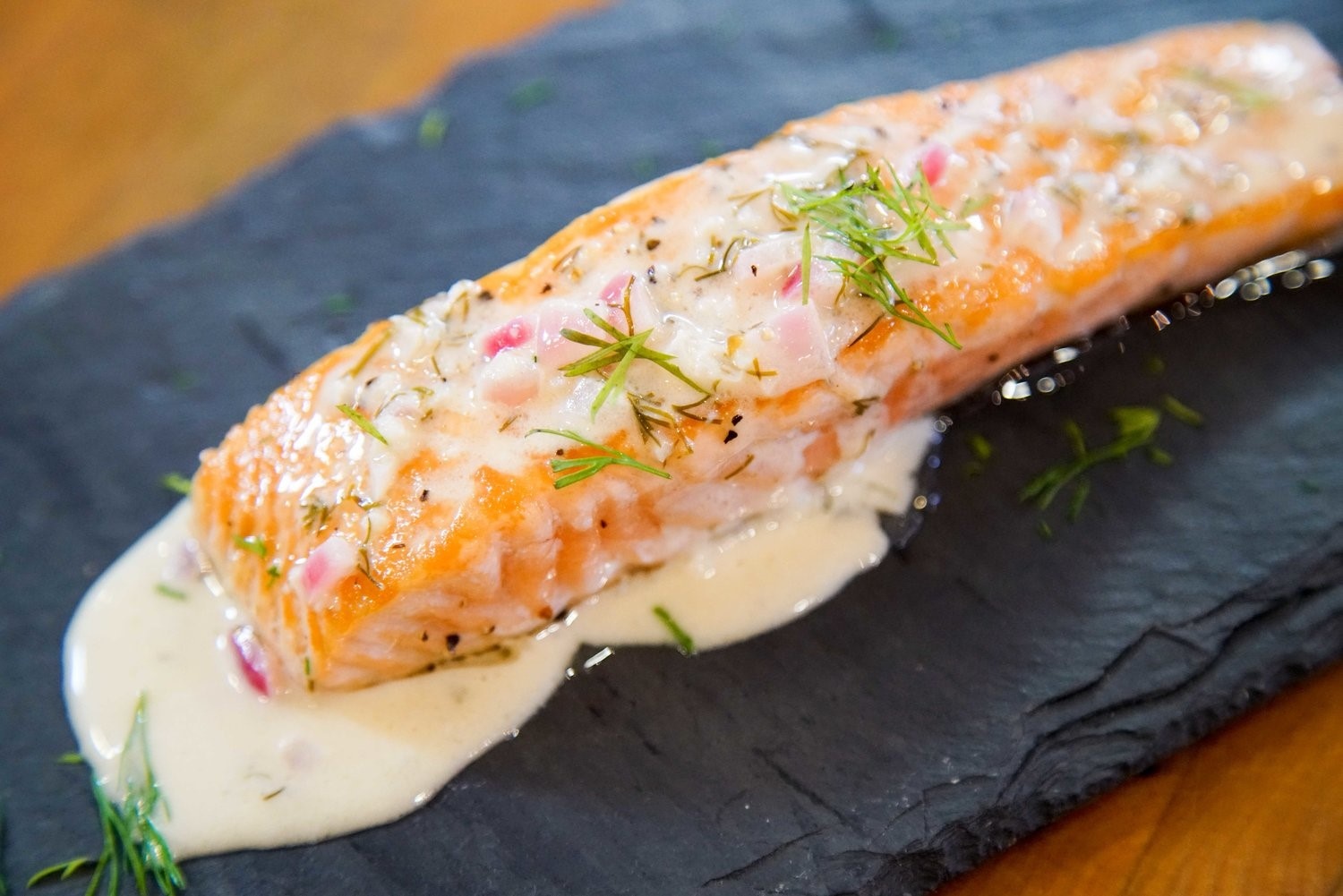 Lam ca hoi sot kem thao moc cho 4 nguoi an hinh anh