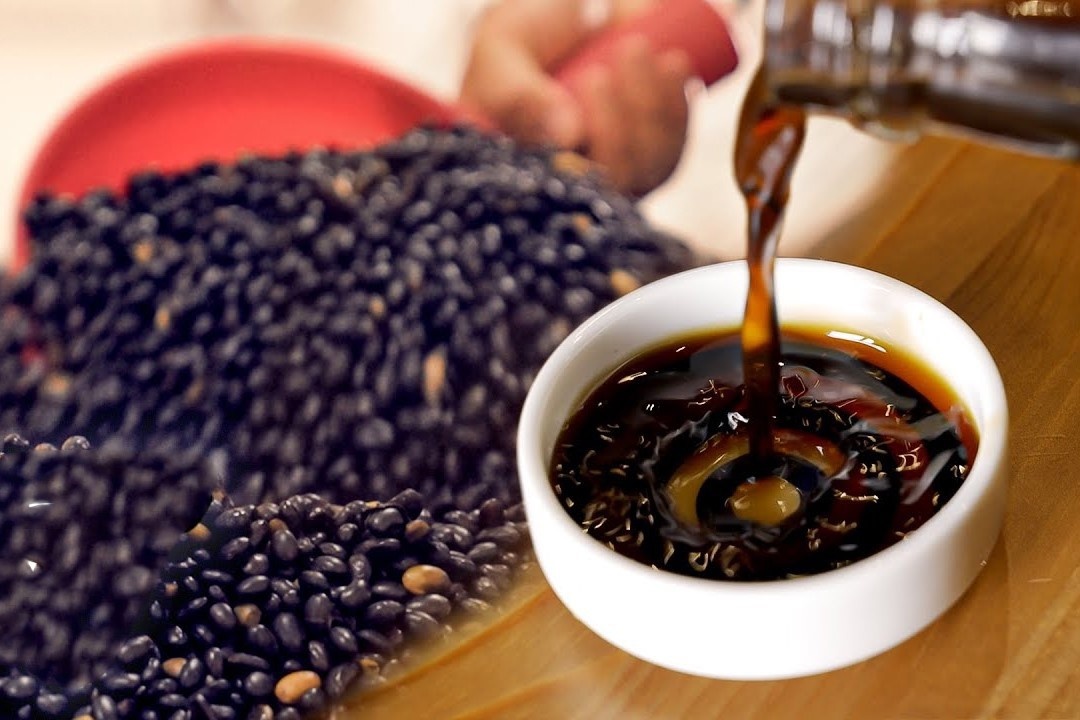 Gia dinh lam nuoc tuong thu cong hon 6 thap ky hinh anh