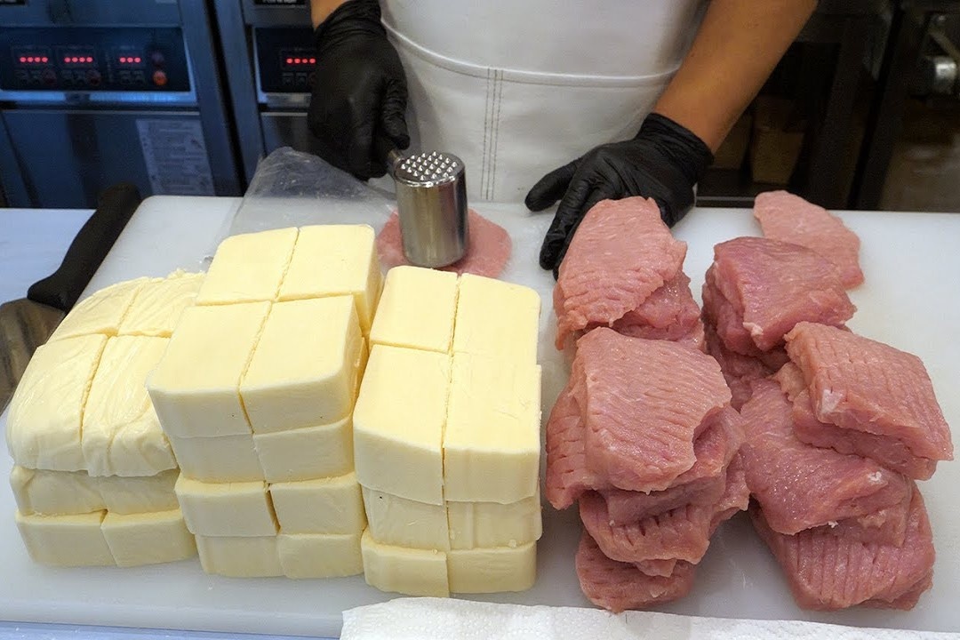 Dau bep Han Quoc day lam thit cot let boc pho mai hinh anh