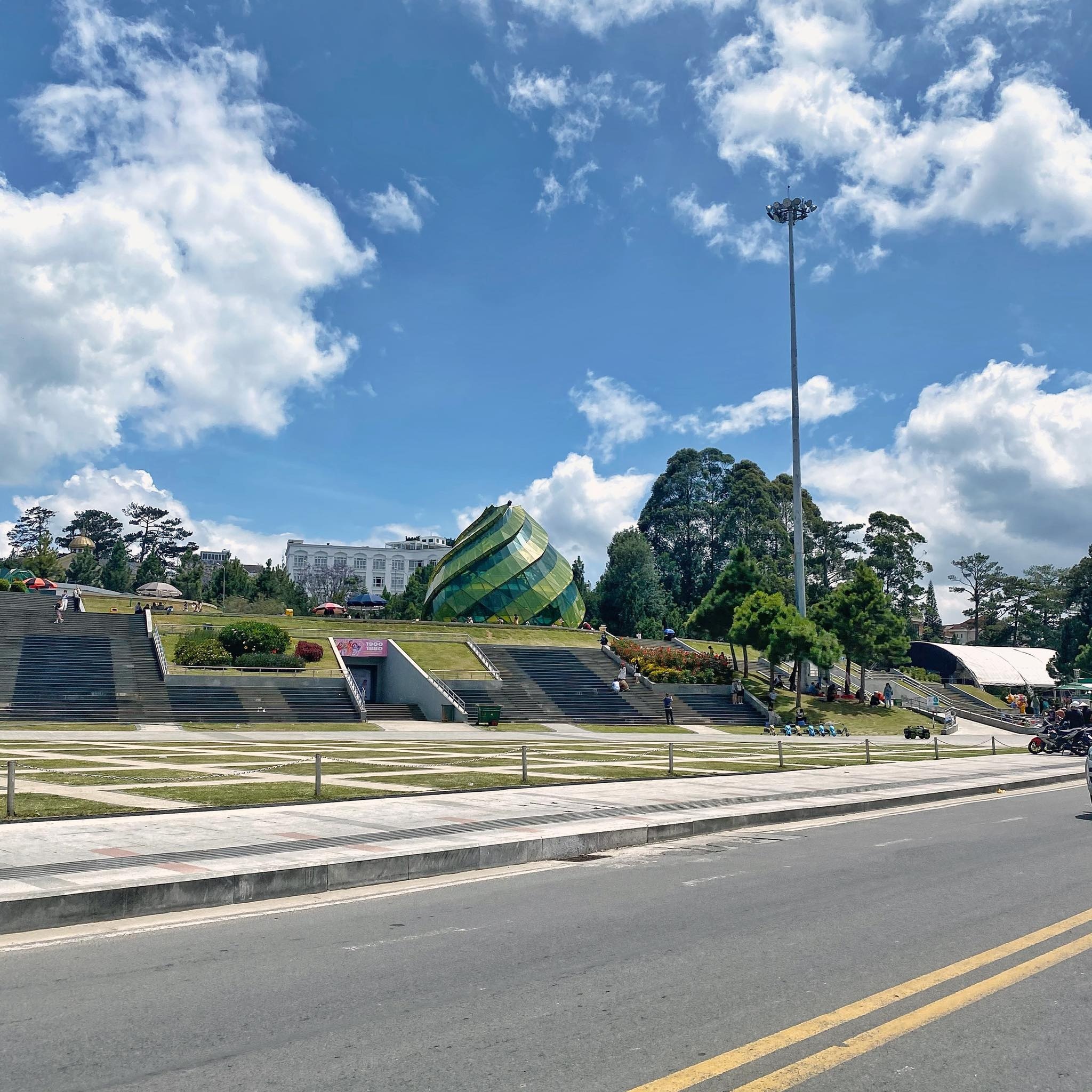 trung tam Da Lat vang ve anh 2