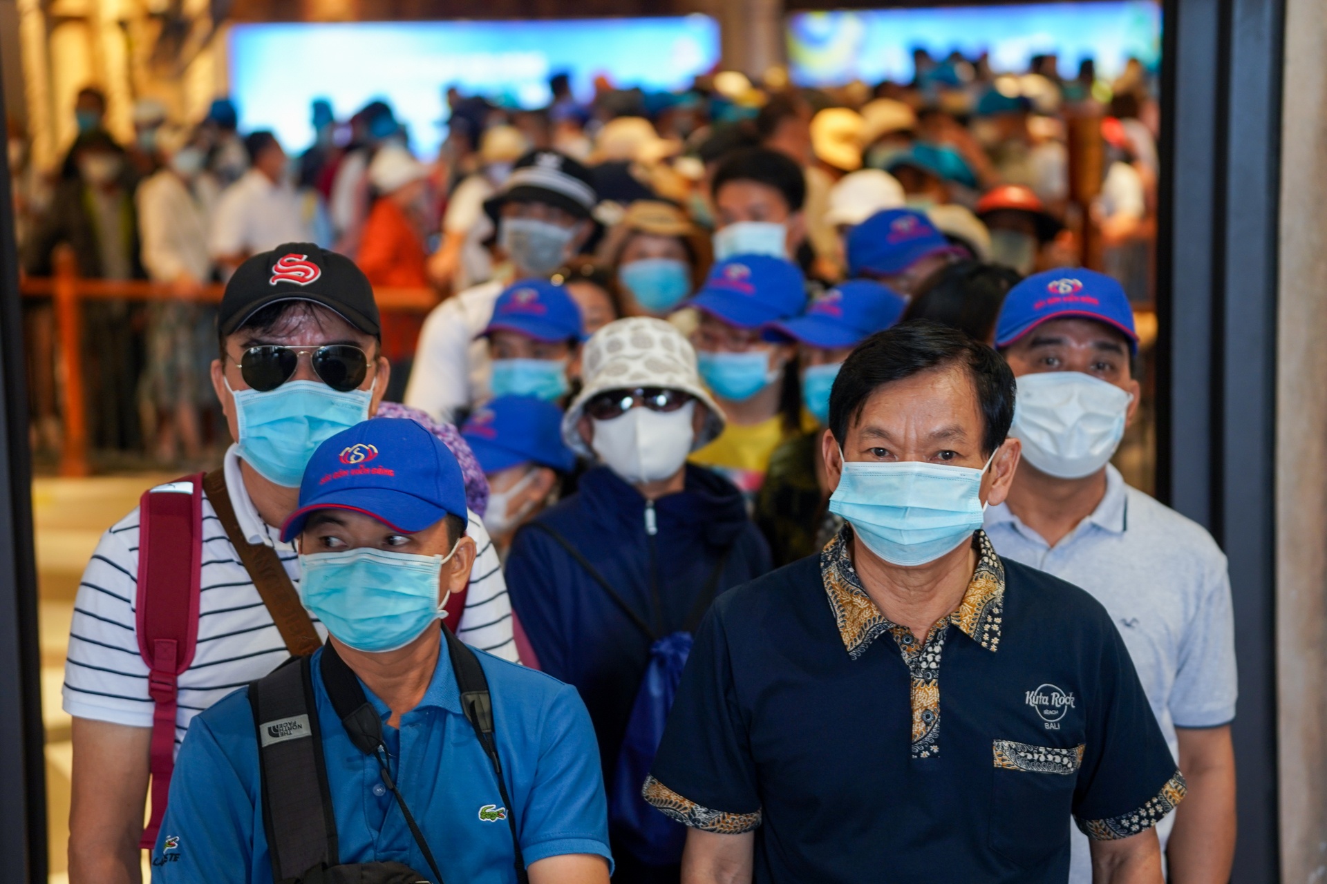 Xep hang len cap treo anh 3