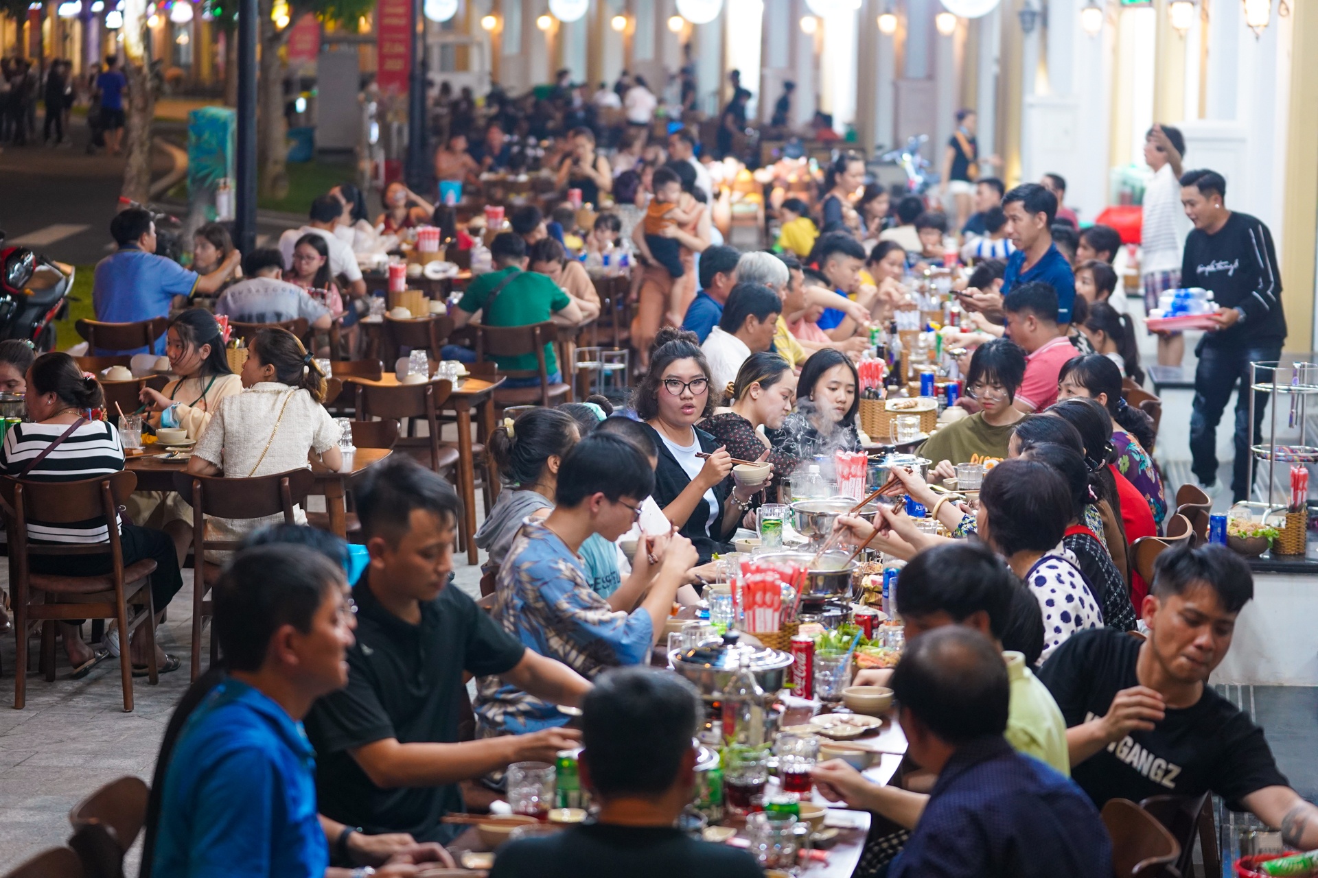 khu phố đêm Phú Quốc ảnh 8 khu pho dem Phu Quoc anh 8