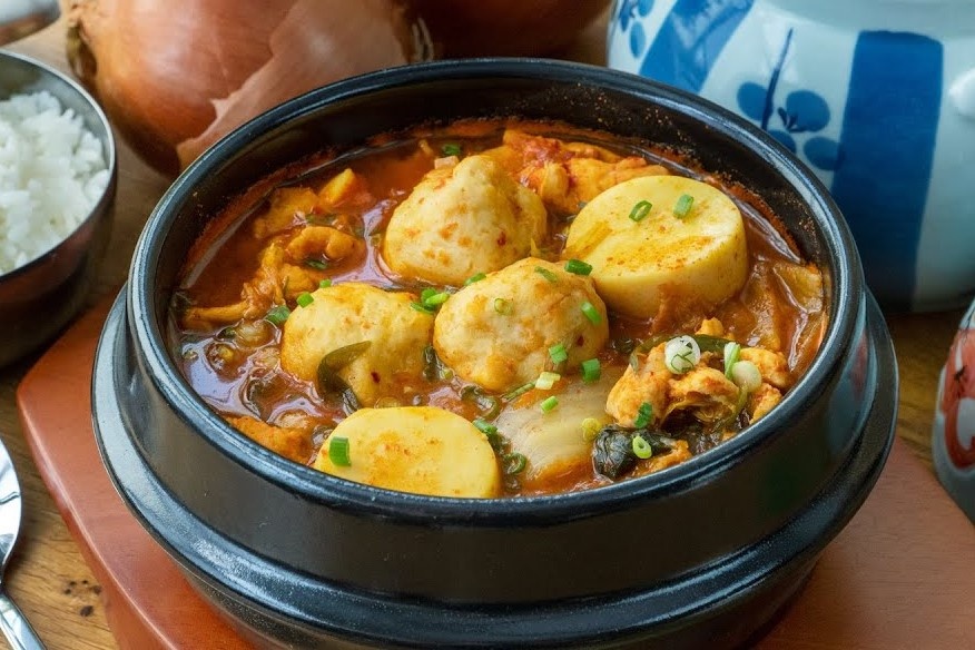 Lam canh kim chi muc vien cho ngay mua hinh anh