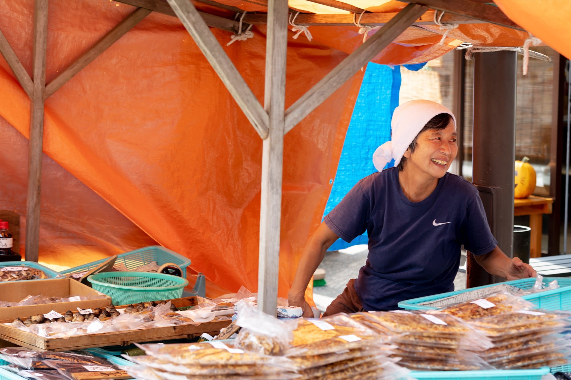 Phien cho sang hon 1.000 nam tuoi o Nhat hinh anh