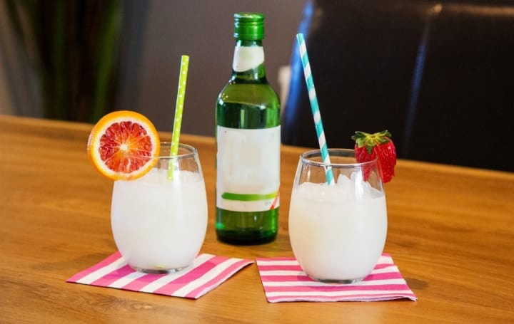 cách mix rượu soju chuẩn Hàn Quốc ảnh 2 cach mix ruou soju chuan Han Quoc anh 2