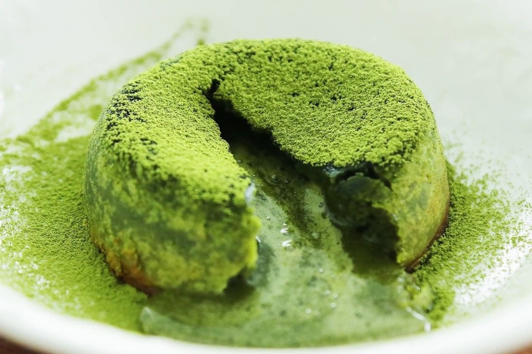 Huong dan lam banh matcha tuoi tan chay hinh anh