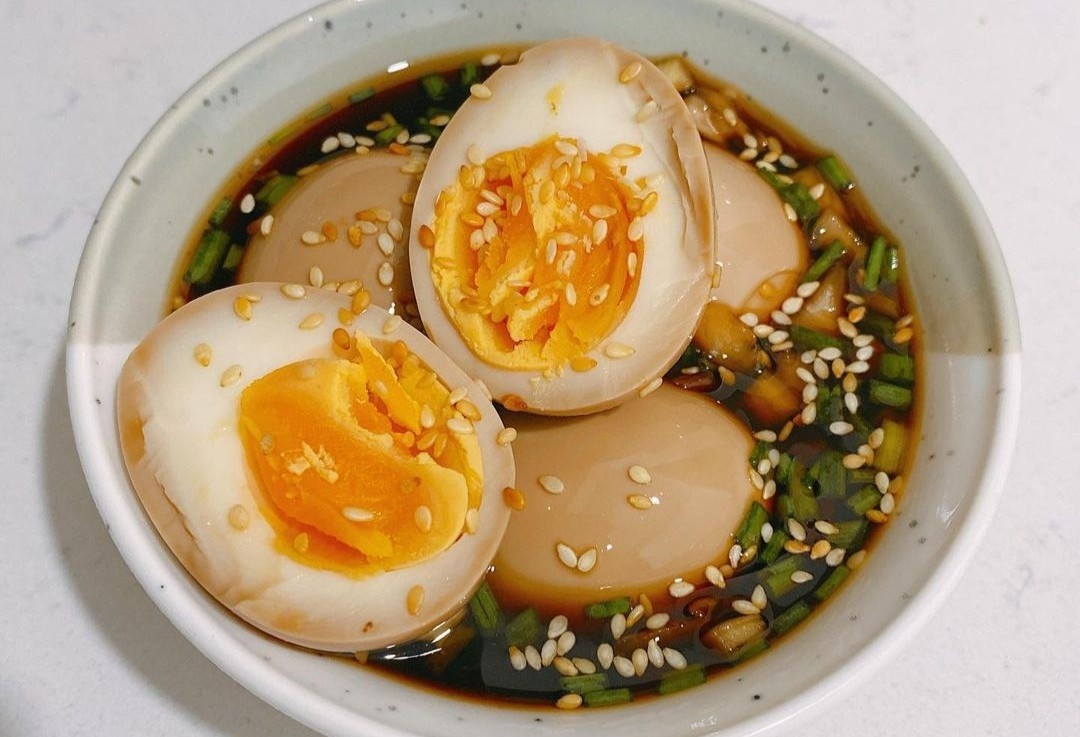 6 mon tu trung cho mua gian cach hinh anh