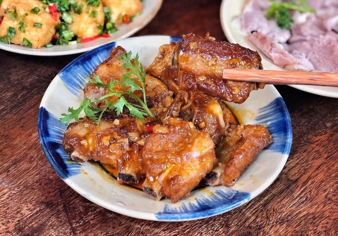 4 bien tau voi suon heo de lam tai nha hinh anh