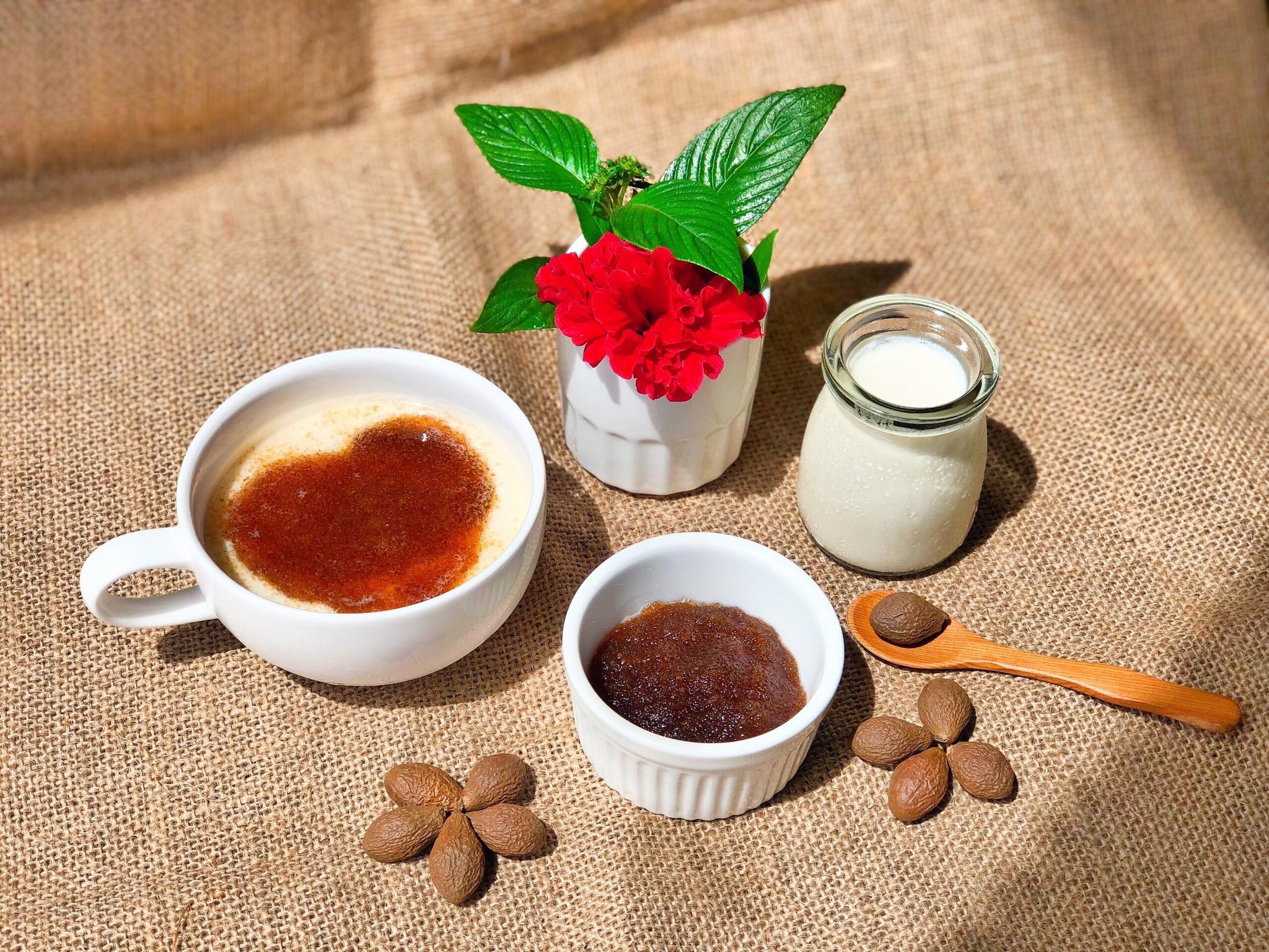 Dung hat duoi uoi lam do uong giai nhiet ngay gian cach hinh anh