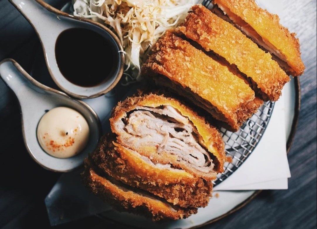 Cach lam thit heo cot let chien xu hinh anh