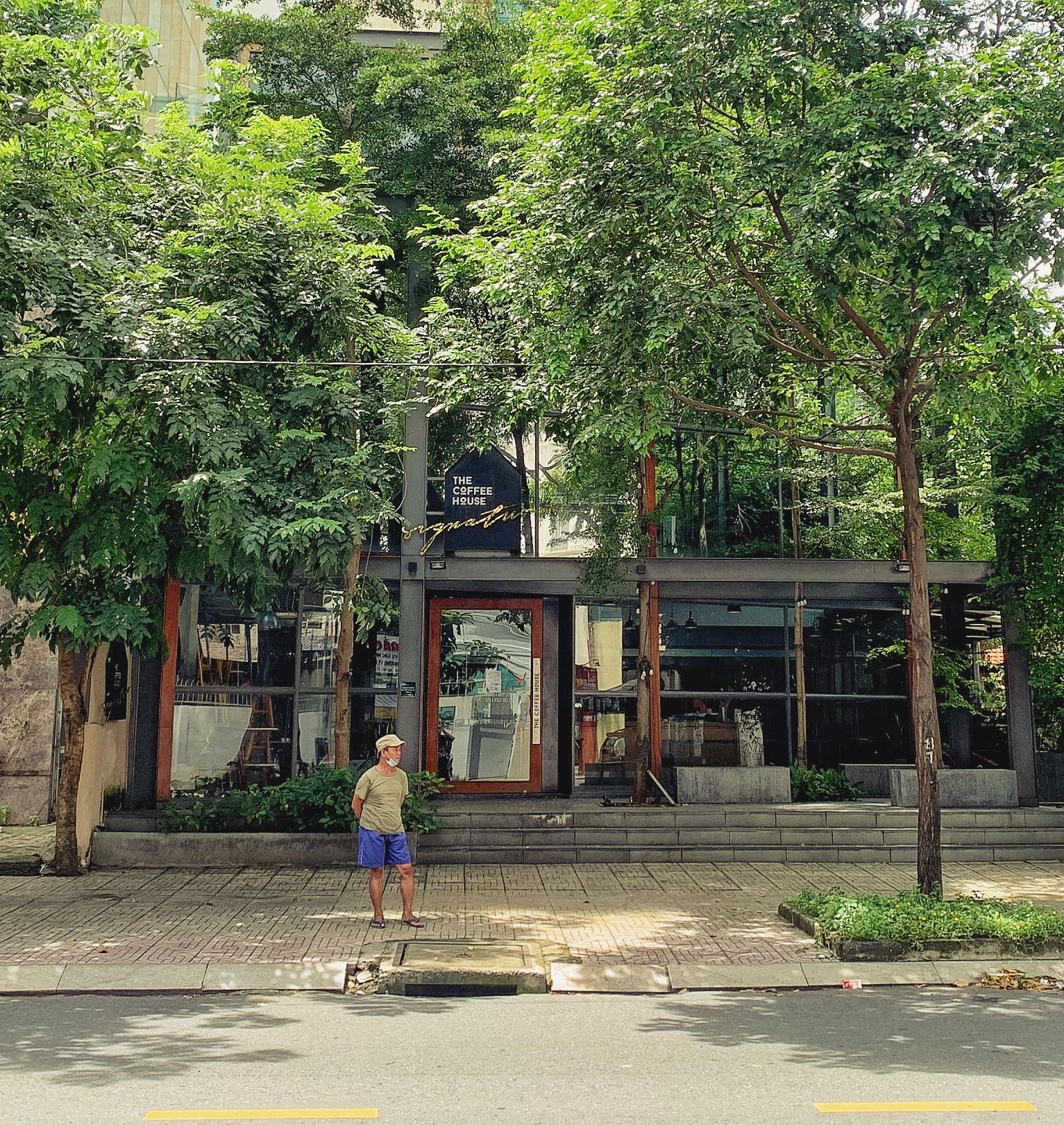 The Coffee House Siganture dong cua anh 1