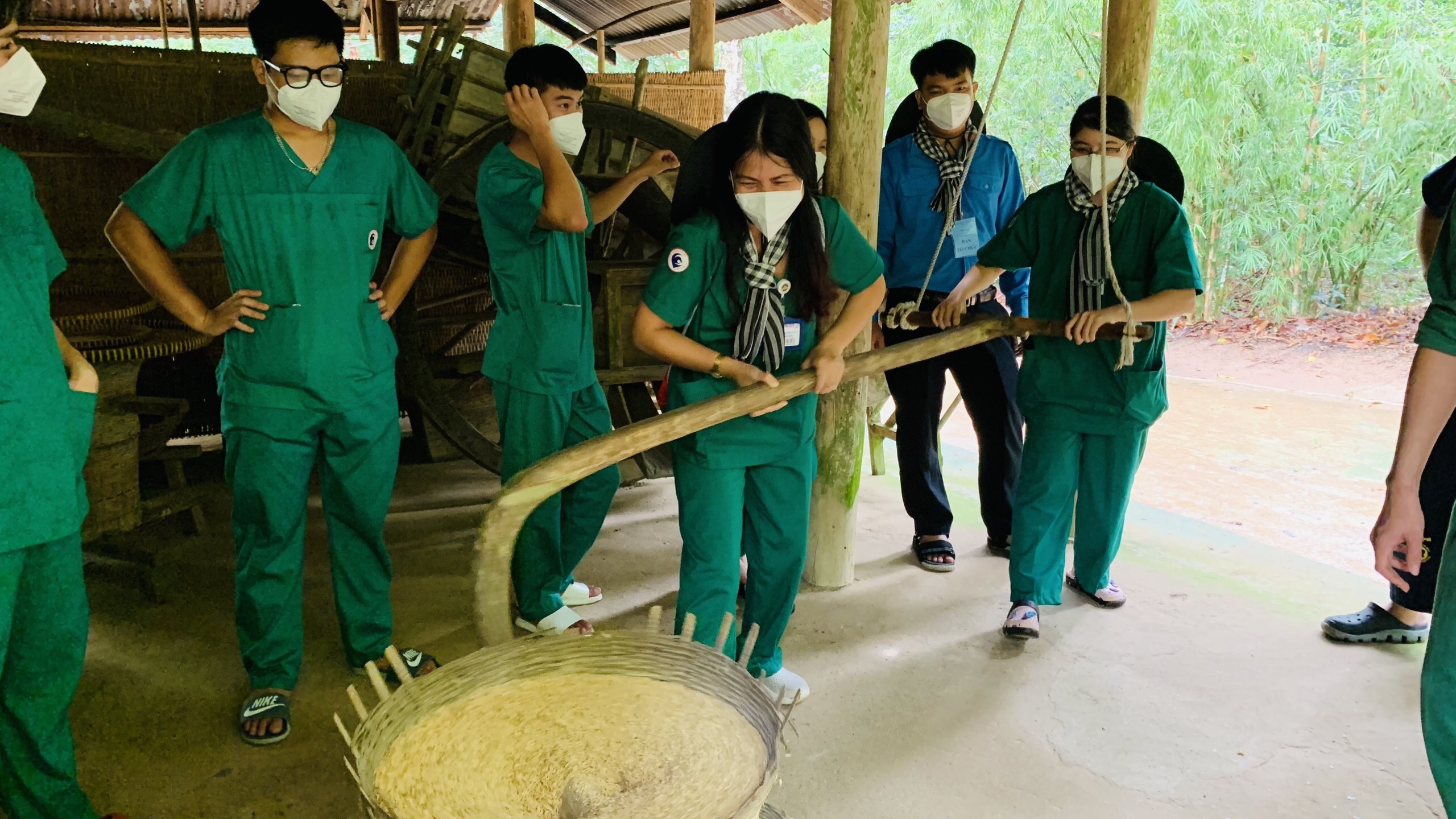 du lịch khép kín  ảnh 2 du lich khep kin anh 2