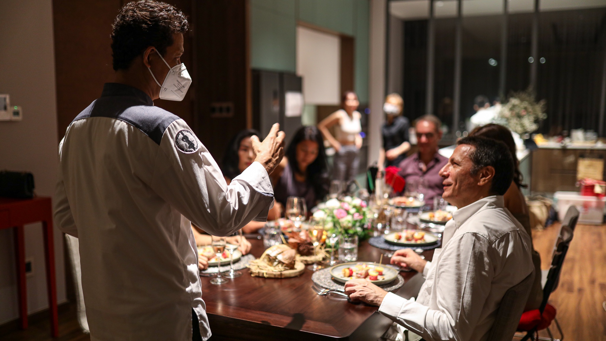 tiec rieng tu tai nha anh 15