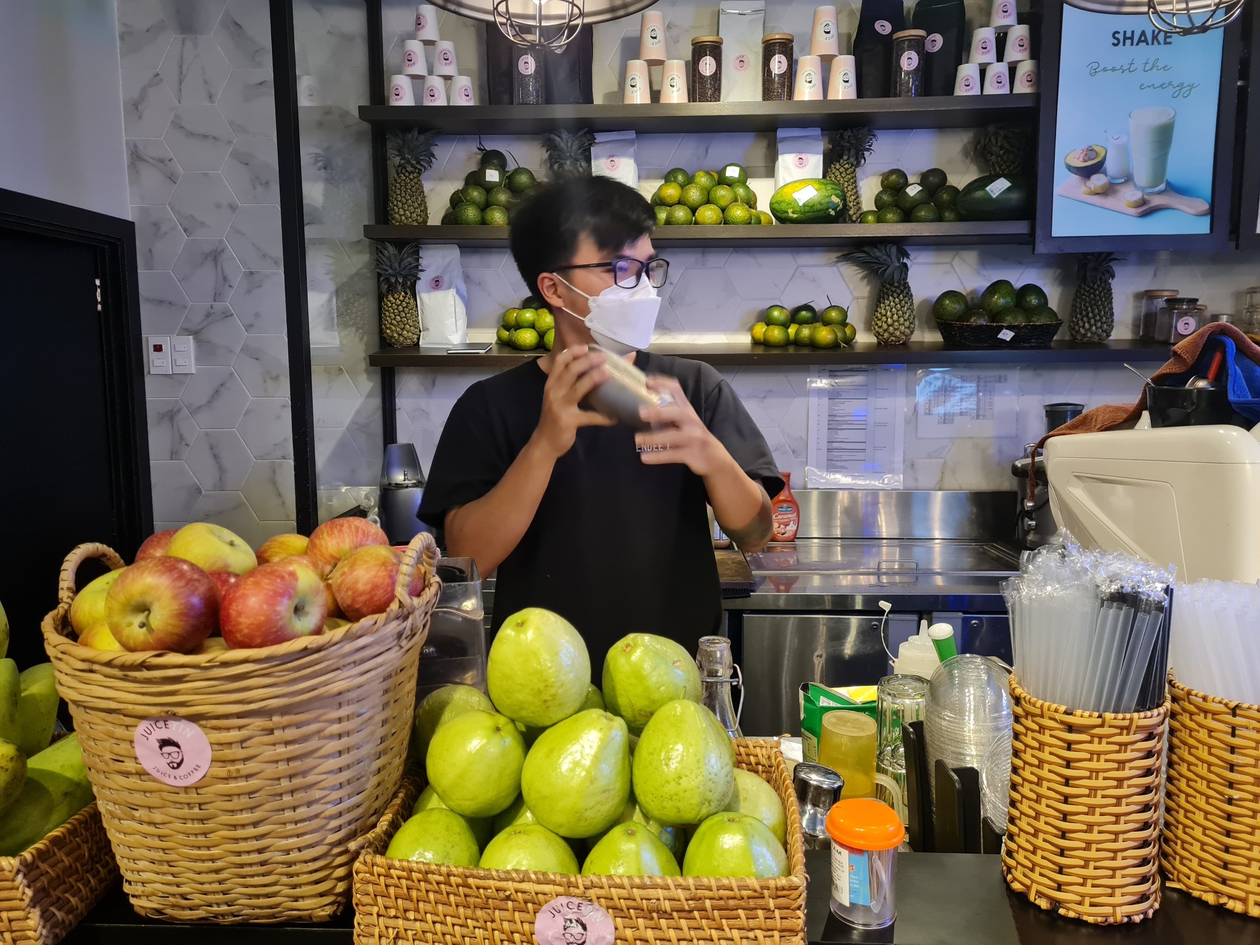 quan ca phe gan nha tho Duc Ba anh 6