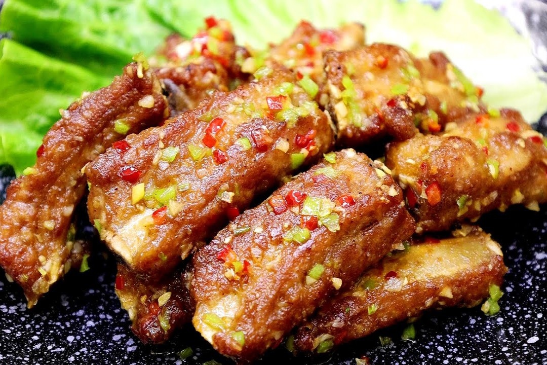 Tuyet chieu lam suon non muoi tieu thom ngon hinh anh