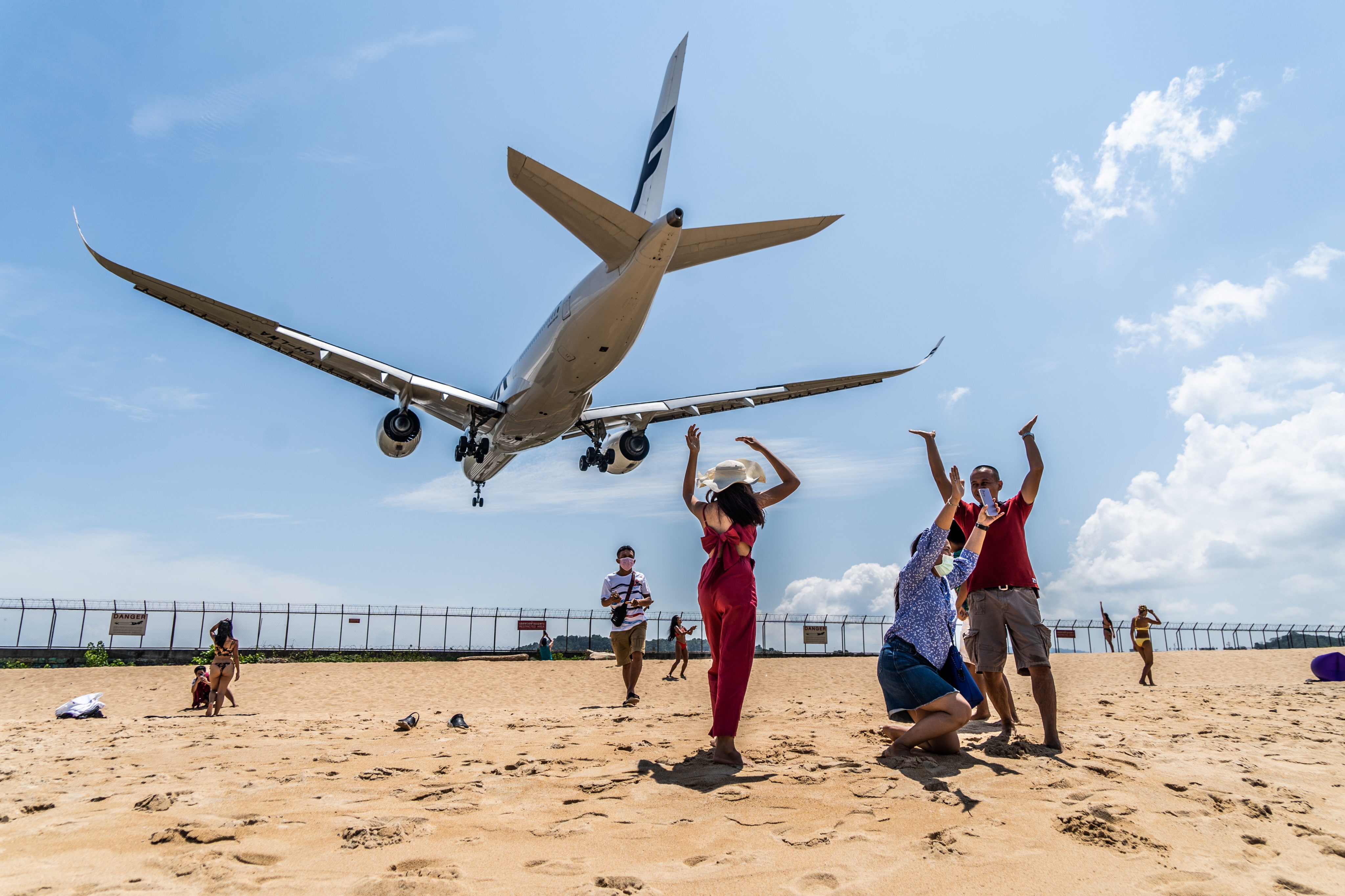 Du lich chau A phuc hoi cham hinh anh