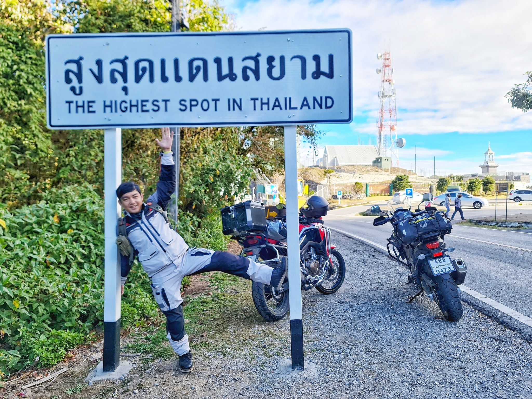 mo cua du lich anh 1