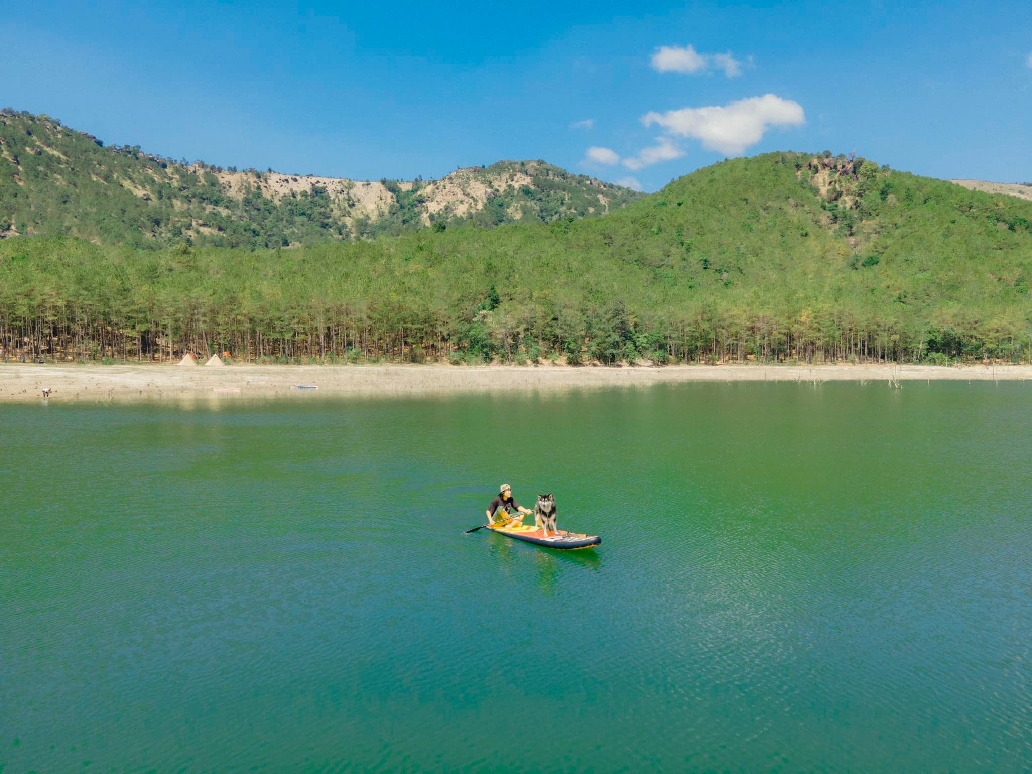 Mo cua du lich anh 2