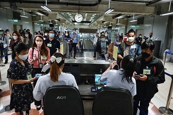 Thai Lan bo chuong trinh Test & Go tu 1/5 hinh anh