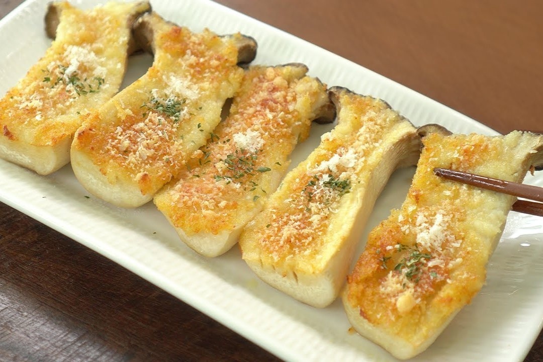 Cach lam nam dui ga nuong bo toi hinh anh