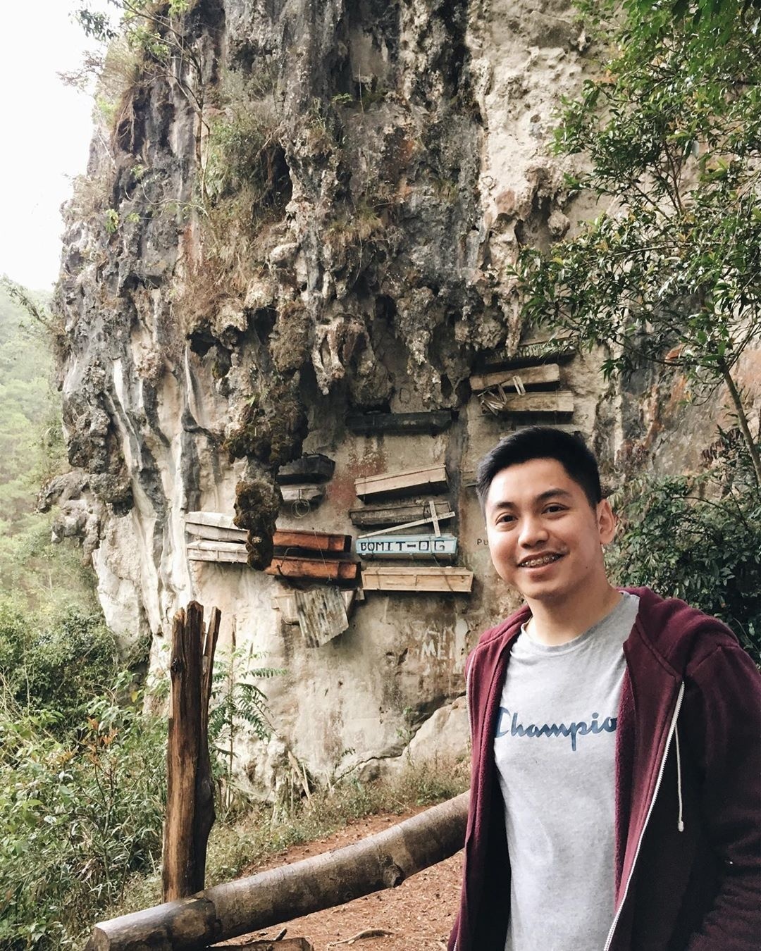 treo quan tài
 ảnh 3 treo quan tai anh 3